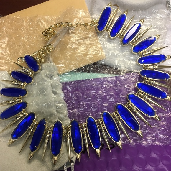 Kendra Scott Prototype Gwendolyn - Picture 3 of 3